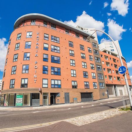 Ilford Tower Apartments Екстер'єр фото