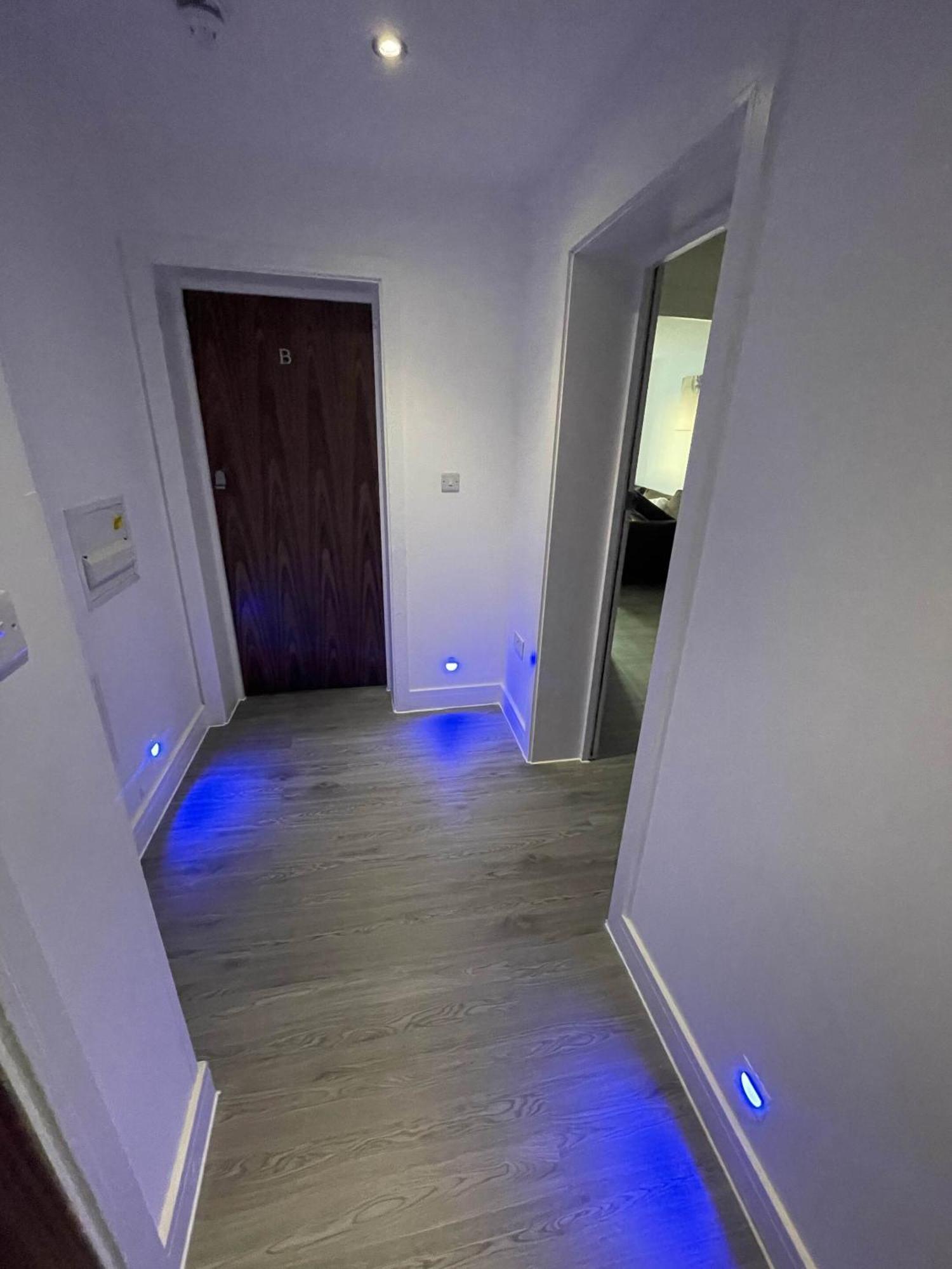 Ilford Tower Apartments Екстер'єр фото