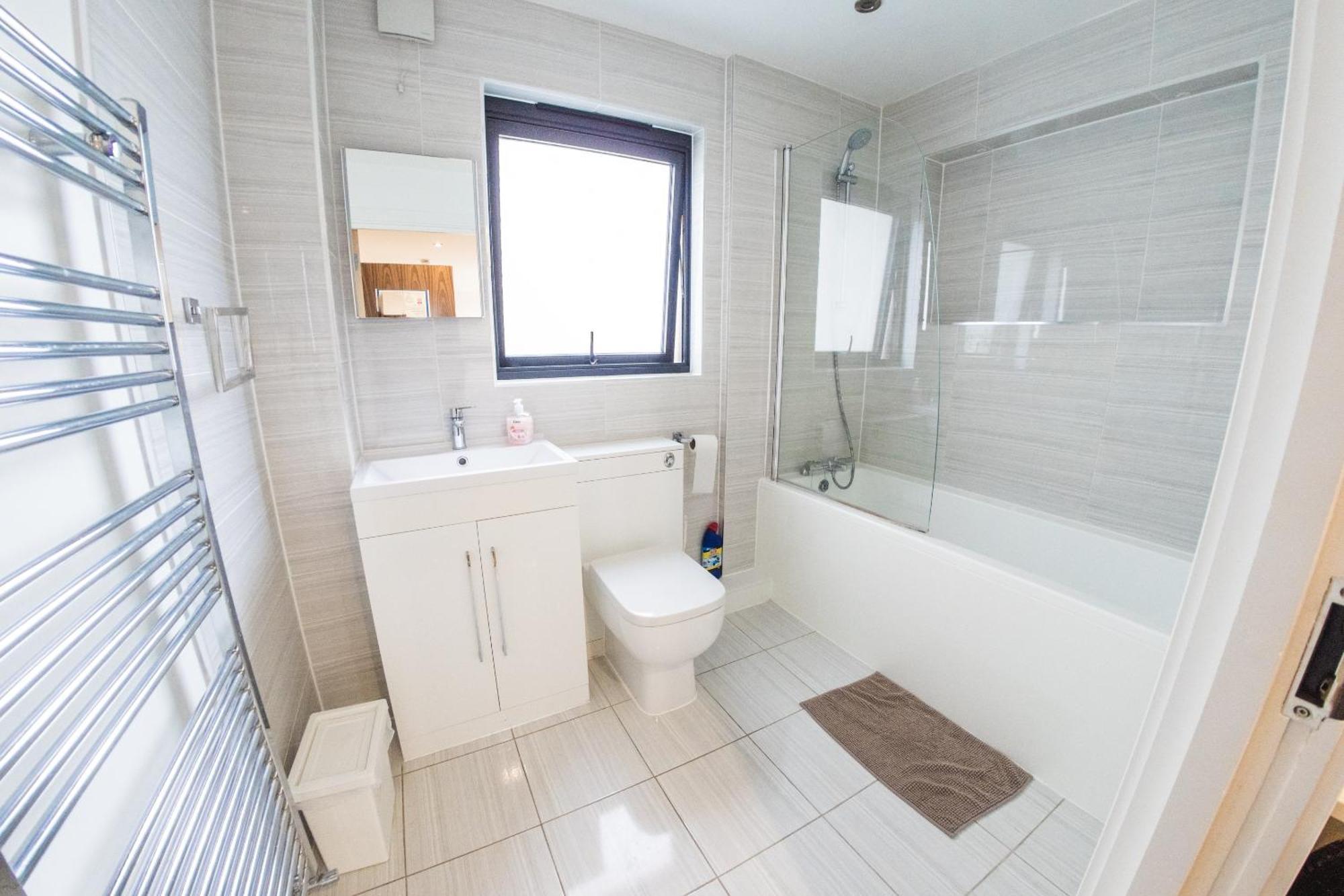 Ilford Tower Apartments Екстер'єр фото