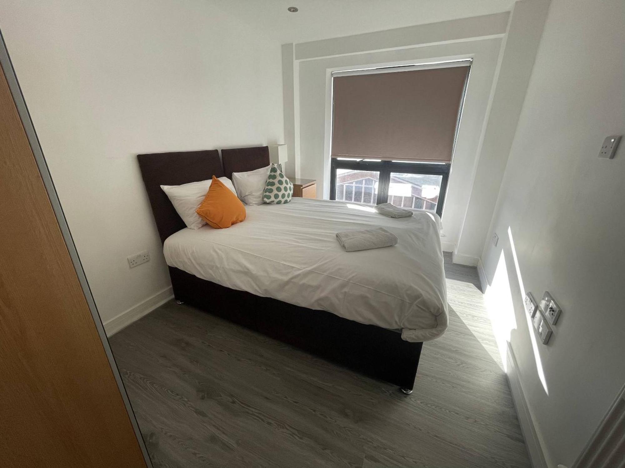 Ilford Tower Apartments Екстер'єр фото