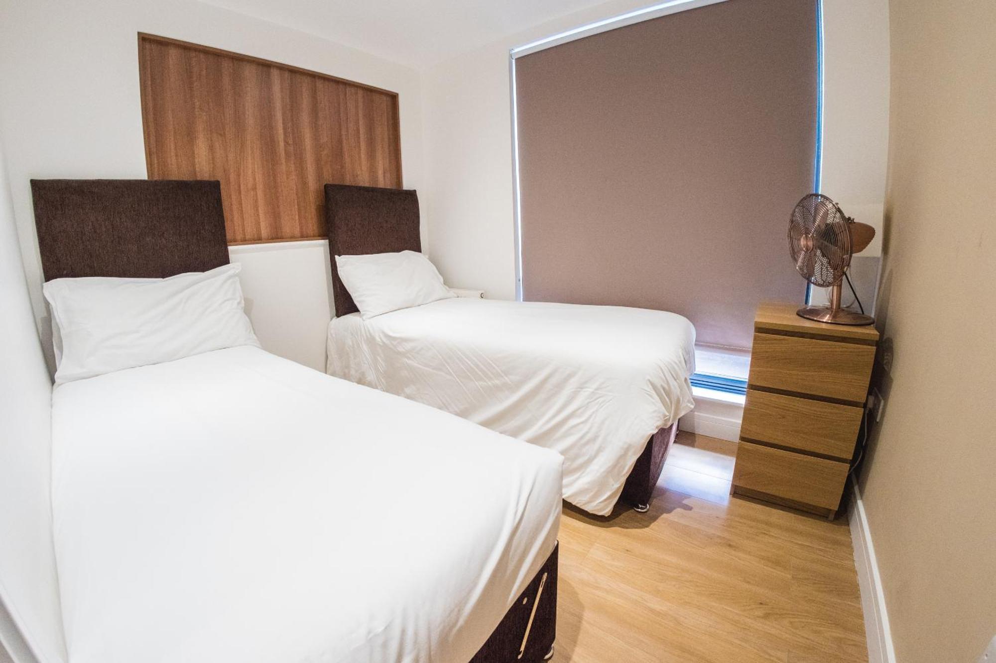 Ilford Tower Apartments Номер фото