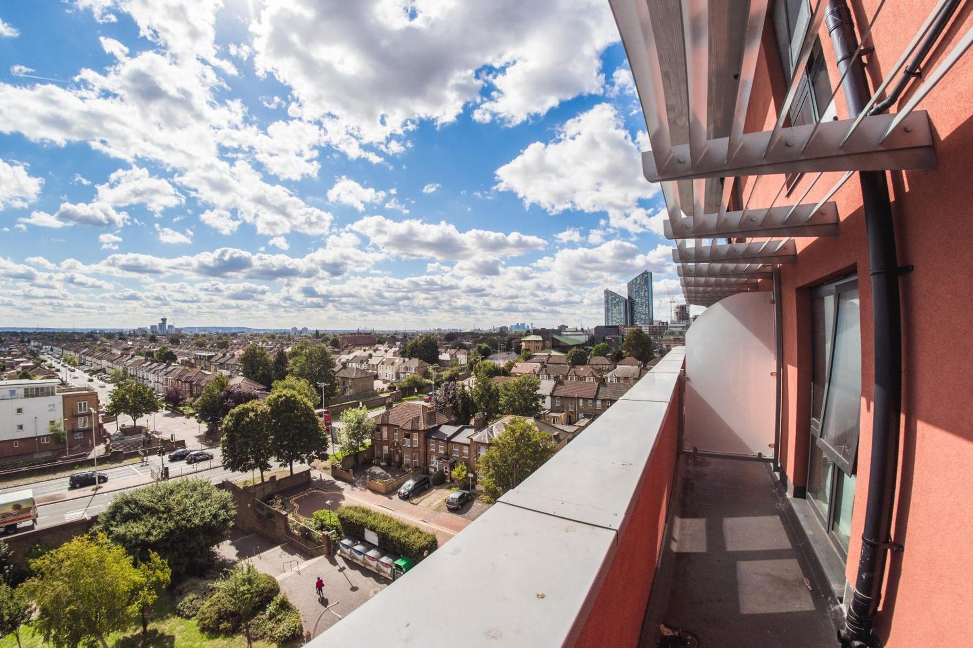 Ilford Tower Apartments Номер фото
