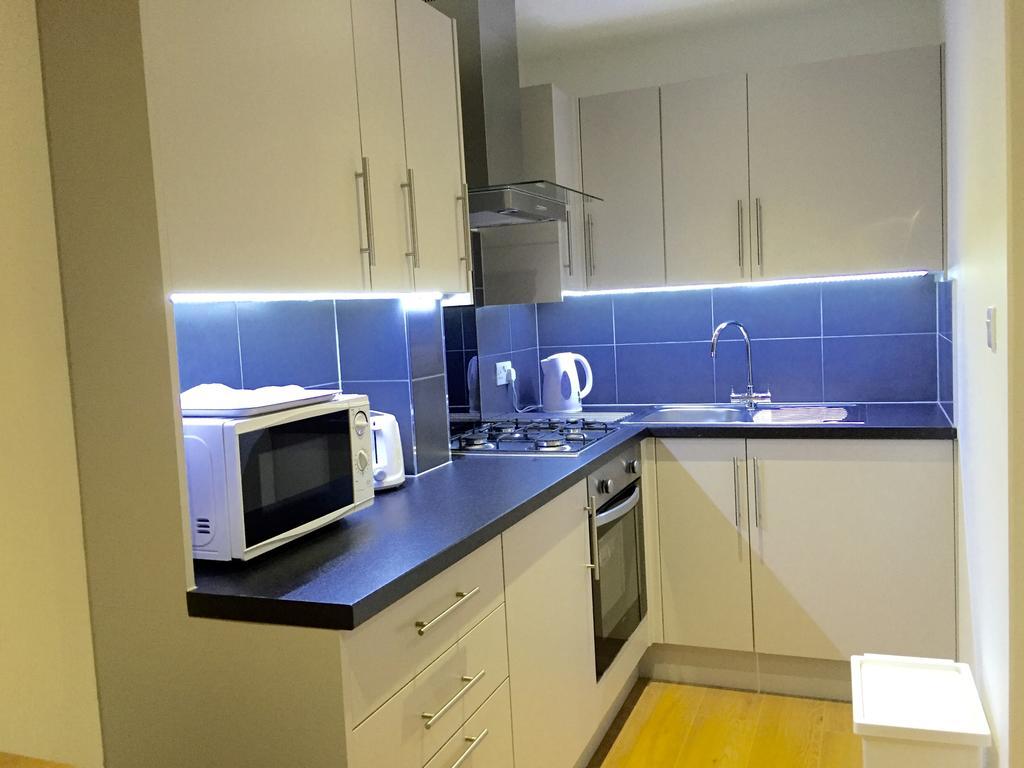 Ilford Tower Apartments Екстер'єр фото